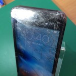アイフォン５ガラス割れ修理