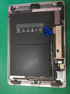 iPadAirガラス割れ-2